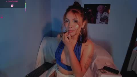 Coral online show from 06/06/26, 03:55