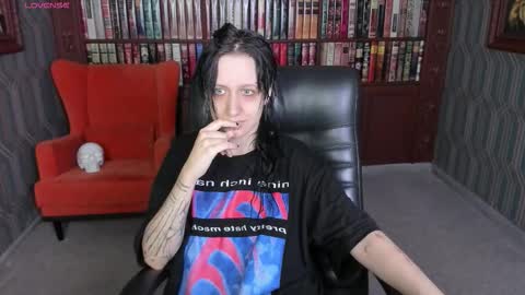 Snapshot of medusagorgona_ chatting on 09/21/25, 09:00 Medusa online show from 09/21/25, 09:00