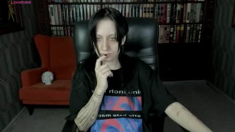 Snapshot of medusagorgona_ chatting on 10/10/25, 10:14 Medusa online show from 10/10/25, 10:14