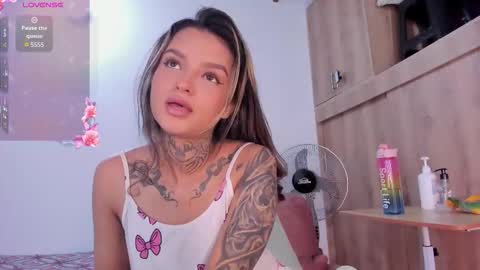 medussa13 online show from 11/17/25, 01:06