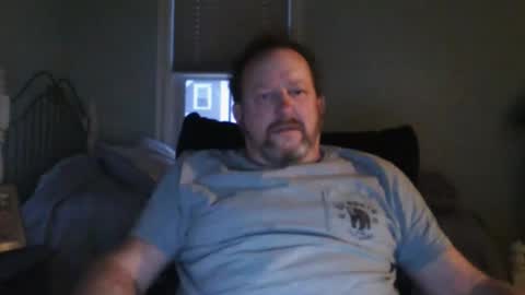 Snapshot of meech1970 chatting on 12/25/24, 12:15 meech1970 online show from 12/25/24, 12:15