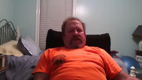 Snapshot of meech1970 chatting on 09/28/25, 10:09 meech1970 online show from 09/28/25, 10:09