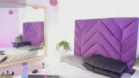 meeganfoox online show from 02/02/26, 03:38