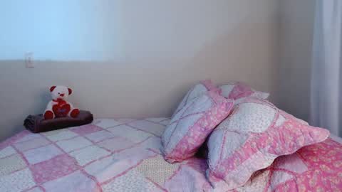 anna online show from 12/11/24, 02:41