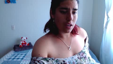 anna online show from 02/01/25, 02:02