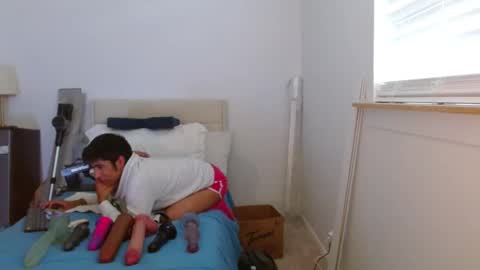 Snapshot of meekthetwink181 chatting on 09/13/25, 04:51 MeekTheTwink18 online show from 09/13/25, 04:51