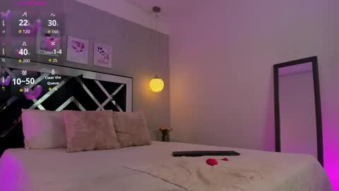 Melody online show from 11/23/25, 11:32