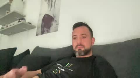 Snapshot of mega1185264 chatting on 02/06/26, 02:42 mega1185264 online show from 02/06/26, 02:42