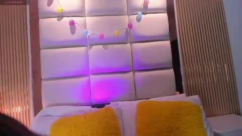 Snapshot of megaan_rouse chatting on 05/03/26, 11:38 megaan_rouse online show from 05/03/26, 11:38