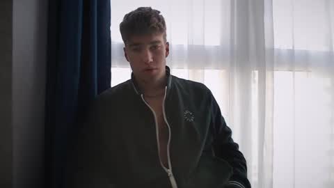 Max online show from 02/13/25, 07:13