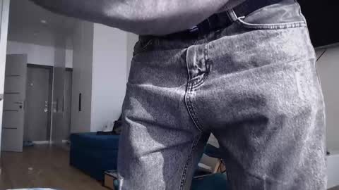 Max online show from 03/07/25, 11:40