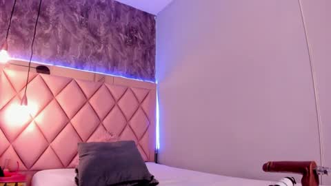 M E G A N online show from 01/25/25, 12:38