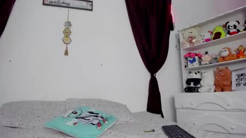 M E G A N online show from 10/09/25, 07:12