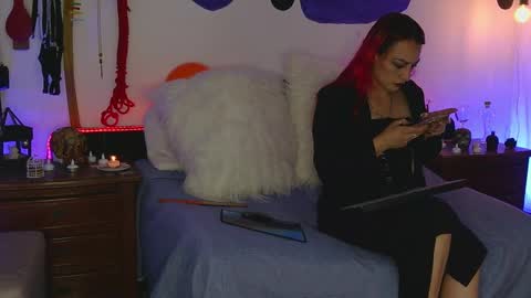 Megan online show from 09/27/25, 03:28