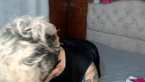 Snapshot of megan_coop3r_ chatting on 07/23/26, 01:58 Megan and sophi online show from 07/23/26, 01:58