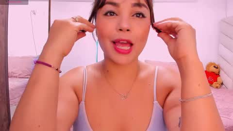 megan_danger_ online show from 04/15/26, 06:26