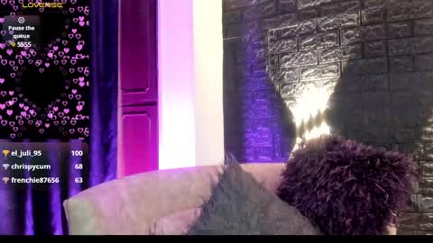     online show from 12/23/24, 05:54