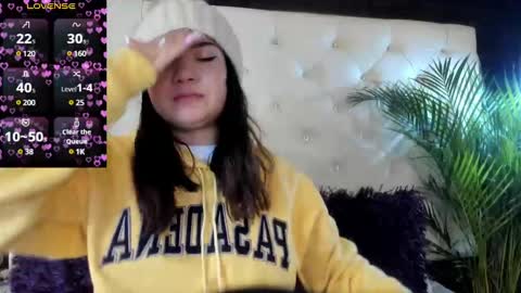     online show from 12/24/24, 11:28