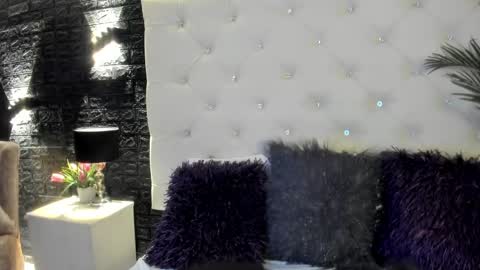     online show from 12/28/24, 11:09
