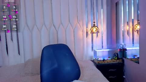 megan do santos online show from 04/07/26, 08:53