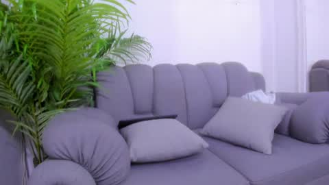 Snapshot of megan_hally chatting on 06/12/26, 11:20 Megan online show from 06/12/26, 11:20