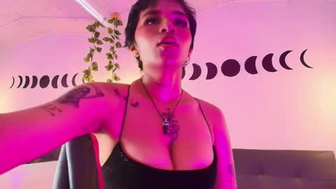 megan_hottts online show from 01/08/26, 02:08