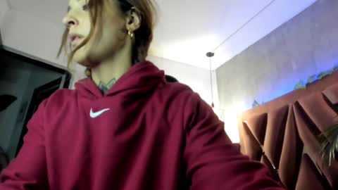    online show from 02/02/25, 02:17