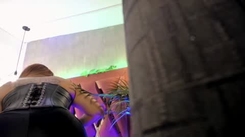    online show from 02/09/25, 02:17