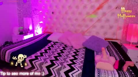 Snapshot of megan_jall chatting on 10/29/25, 11:23 megan_jall online show from 10/29/25, 11:23