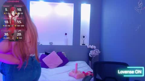 Snapshot of megan_jall chatting on 11/19/25, 03:17 megan_jall online show from 11/19/25, 03:17