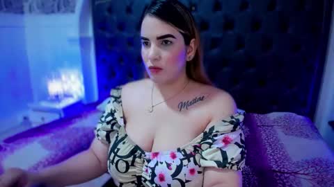 Snapshot of megan_jall chatting on 11/28/25, 11:02 megan_jall online show from 11/28/25, 11:02