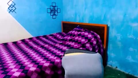 amanda online show from 10/18/25, 08:09