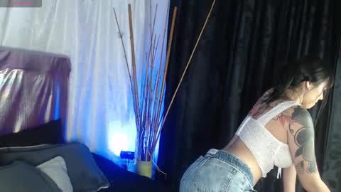 Valentina online show from 09/28/25, 01:22