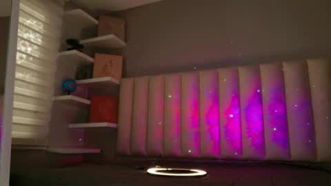     online show from 02/09/26, 12:31