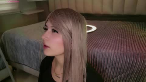     online show from 04/09/26, 01:49