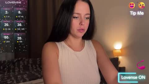 Megan online show from 12/04/25, 06:27