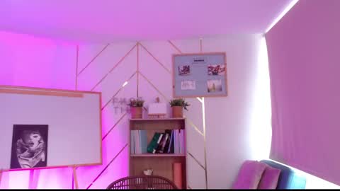 megan_saint online show from 03/12/26, 02:01