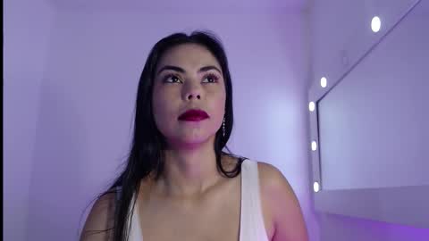 Snapshot of megan_shadow chatting on 10/14/25, 07:36 Megan Shadow online show from 10/14/25, 07:36