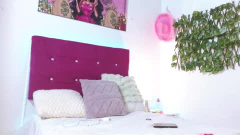 Megan smith15 online show from 04/08/26, 07:03