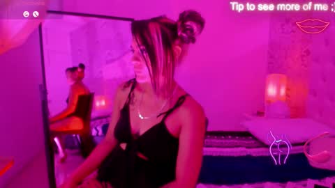 megan_tower online show from 09/22/25, 10:01
