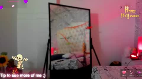 megan_tower online show from 10/31/25, 06:09