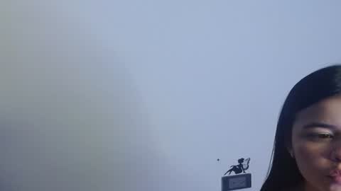 Carolina online show from 11/19/25, 02:33