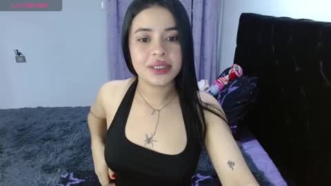 Snapshot of megan_ve chatting on 03/18/26, 03:09 Carolina online show from 03/18/26, 03:09