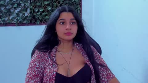 Snapshot of megan_whitte_01 chatting on 12/09/24, 01:40 megan white 01  online show from 12/09/24, 01:40