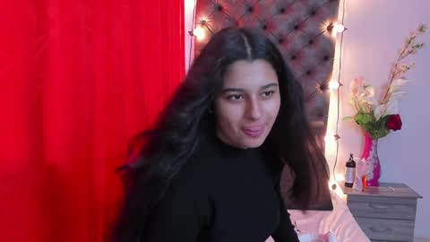 Snapshot of megan_whitte_01 chatting on 01/09/25, 08:44 megan white 01  online show from 01/09/25, 08:44