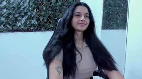 Snapshot of megan_whitte_01 chatting on 01/19/25, 10:49 megan white 01  online show from 01/19/25, 10:49