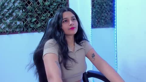 Snapshot of megan_whitte_01 chatting on 02/11/25, 12:06 megan white 01  online show from 02/11/25, 12:06