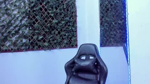 Snapshot of megan_whitte_01 chatting on 02/17/25, 07:47 megan white 01  online show from 02/17/25, 07:47