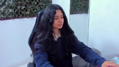 Snapshot of megan_whitte_01 chatting on 02/18/25, 03:21 megan white 01  online show from 02/18/25, 03:21