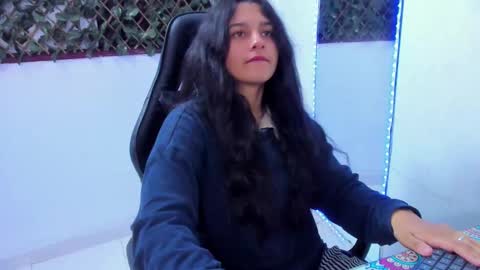 Snapshot of megan_whitte_01 chatting on 02/18/25, 06:26 megan white 01  online show from 02/18/25, 06:26